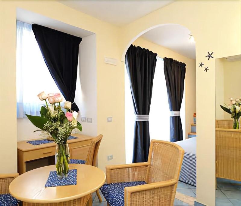 מלון אמאלפי Sharon House מראה חיצוני תמונה